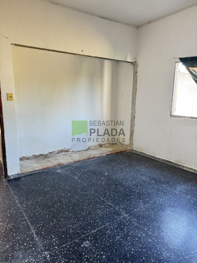 Casa ID.956 - Casa de Plancha 2 dormitorios, muy lumoinoso bien orientada.