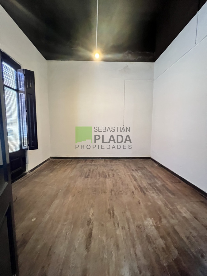Casa ID.679 - ¡ATENCIÓN PRÓXIMAMENTE! Casa 4 Dormitorios con garaje en alquiler en el Centro de San Carlos