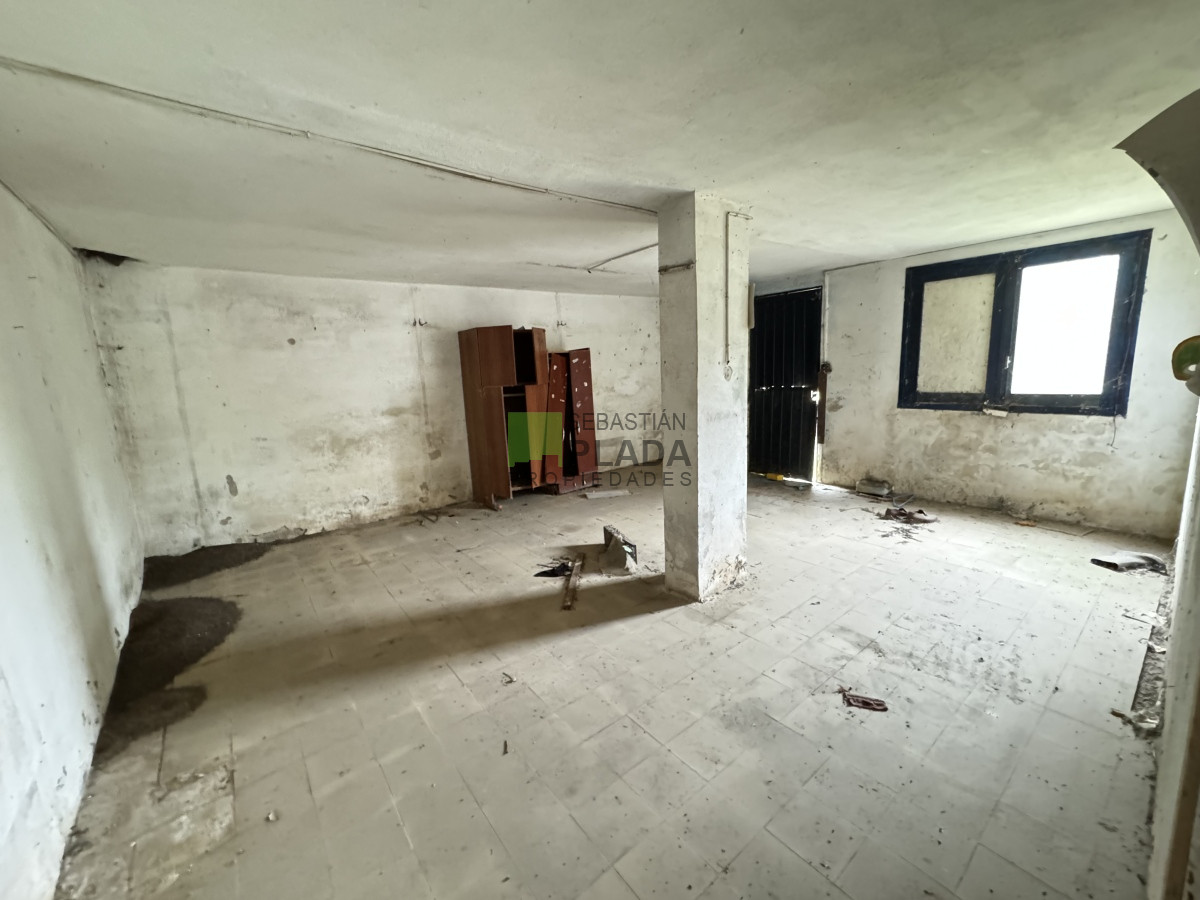 Casa ID.927 - Casa y Galpón con buen terreno