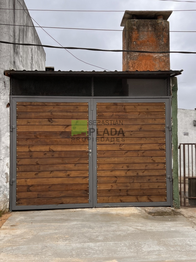 Casa ID.798 - Casa de 2 Dormitorios y Garaje en San Carlos