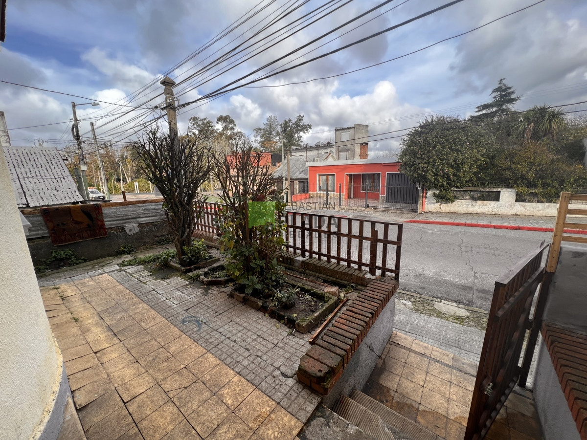 Casa ID.564 - Casa de 2 Dormitorios y Patio en Venta en San Carlos