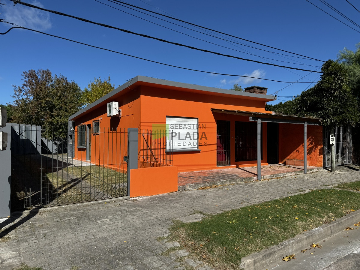 Casa ID.872 - Casa de 3 Dormitorios en Venta en San Carlos