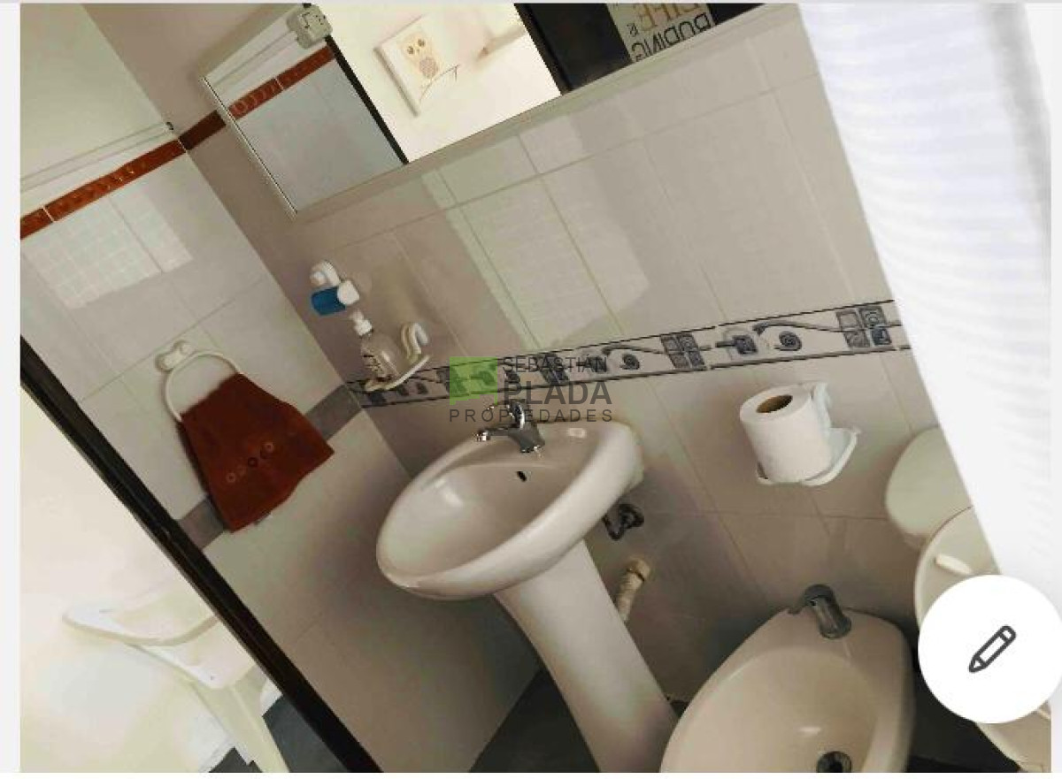 Casa ID.495 - Casa y apartamentos en La Juanita, pegado a José Ignacio