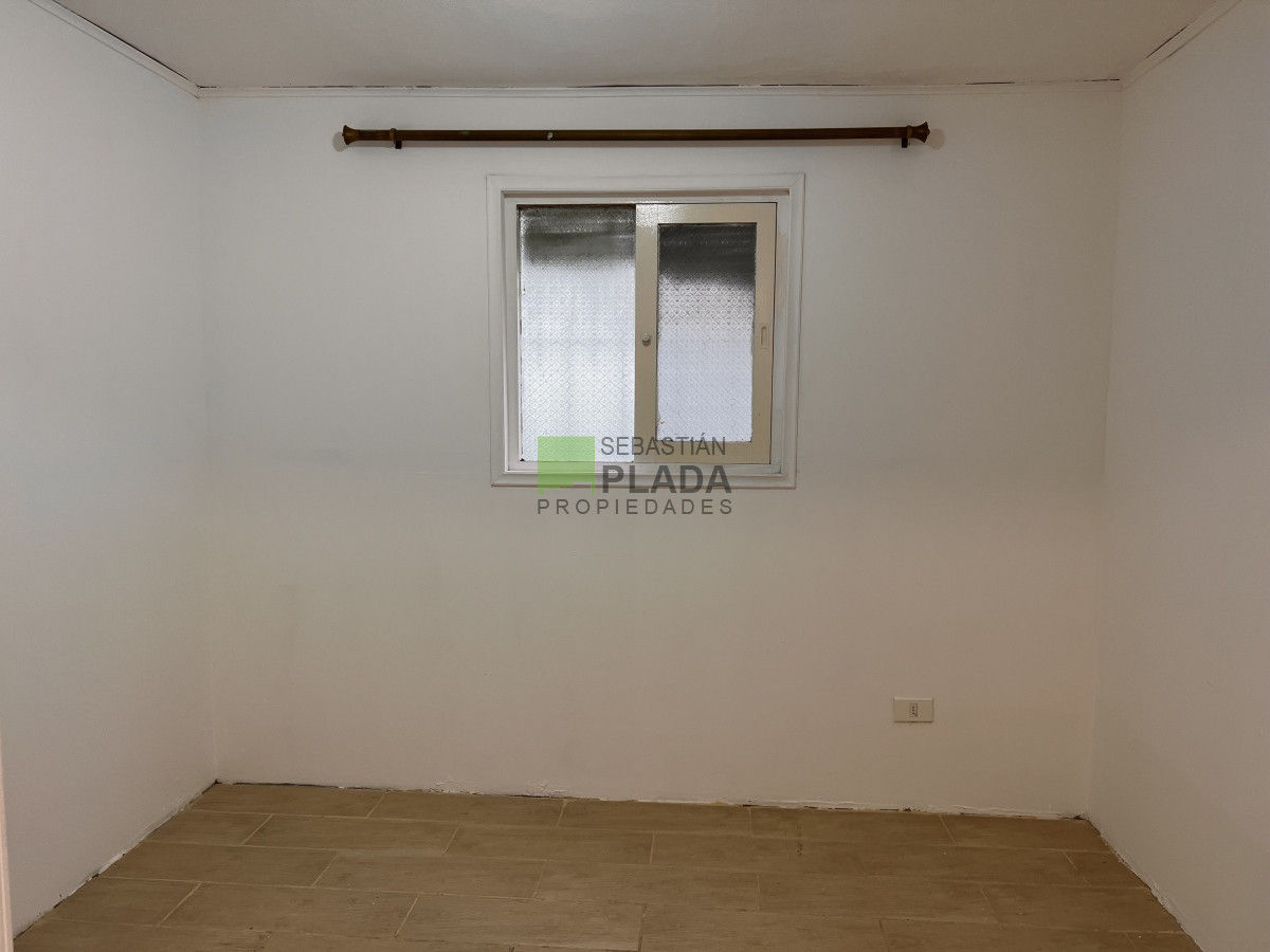Casa ID.798 - Casa de 2 Dormitorios y Garaje en San Carlos