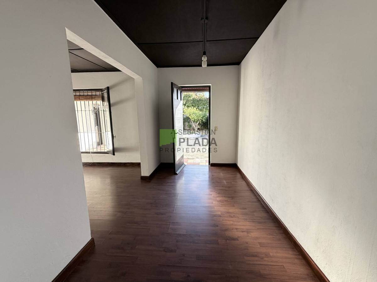 Casa ID.1089 - Casona de 1900 en el Centro de San Carlos
