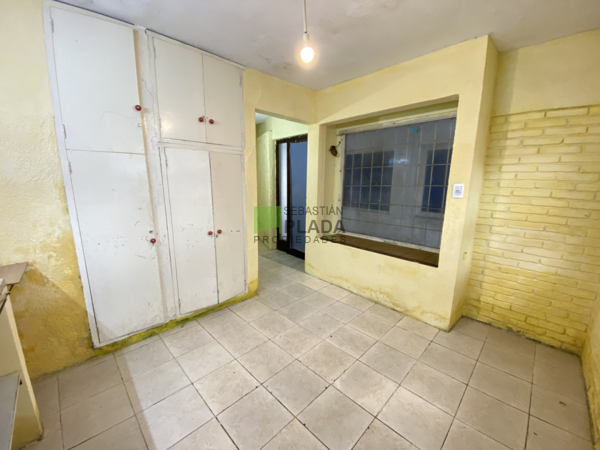 Casa ID.1092 - Apartamento de 1 Dormitorio en Alquiler en pleno Centro de San Carlos