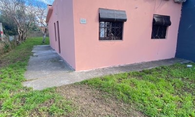 Casa de 3 Dormitorios y Patio en Venta en el Centro de San Carlos
