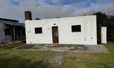 Casita un dormitorio, en terreno de 370m2
