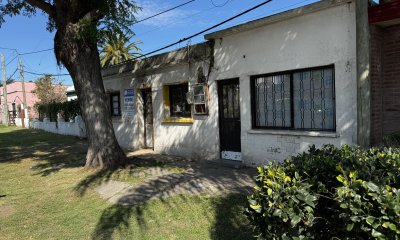 Casa a Reciclar, con buen terreno.