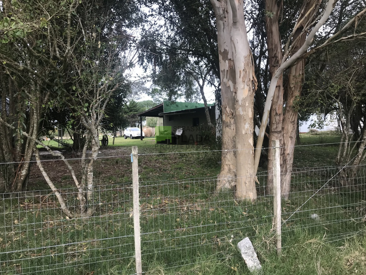 Chacra ID.176 - Chacra a 15 minutos de Punta del Este. 3 dormitorios, casita de huespedes, capacidad 10 personas