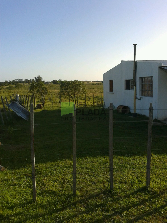 Campo Ref.54 - Muy lindo campo, con costas de arroyo