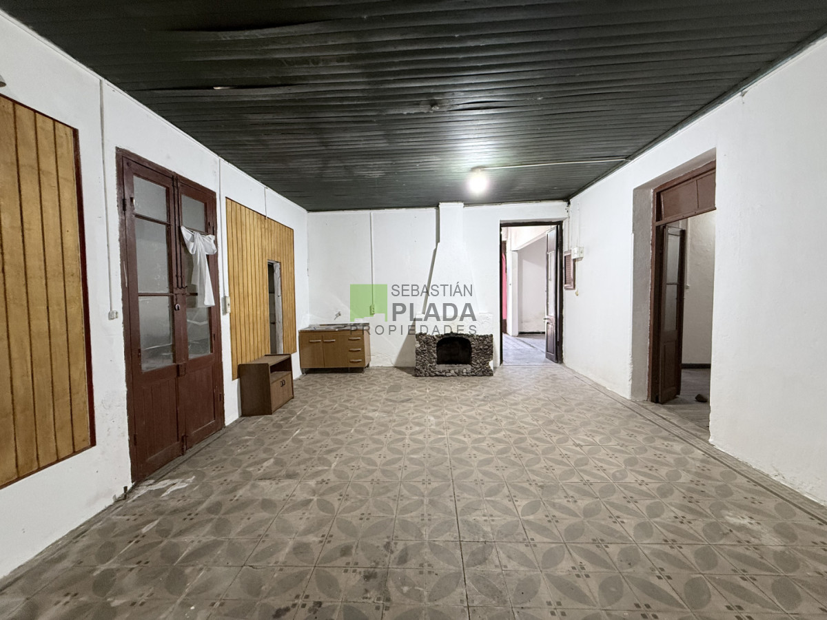 Local Comercial ID.1060 - Local Colonial en el Centro de San Carlos