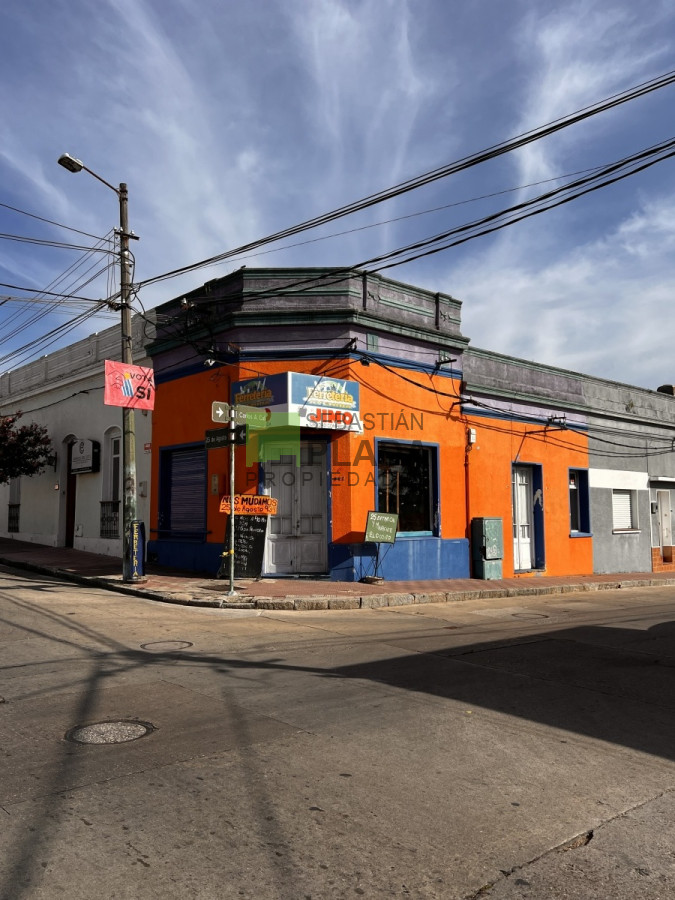 Local Comercial ID.614 - Muy buena esquina Comercial