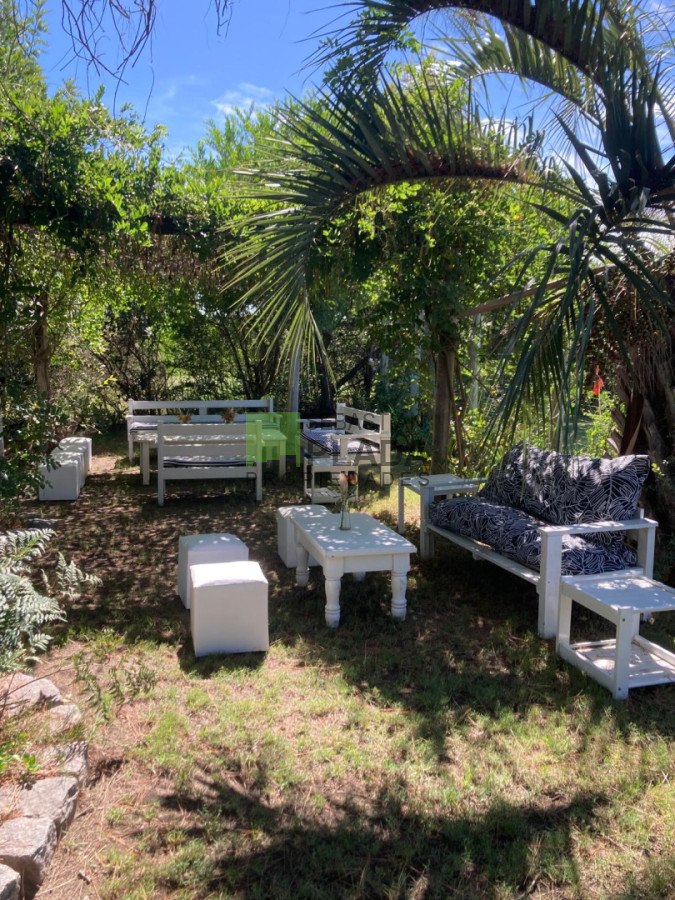 Local Comercial ID.1104 - Salón de Fiestas totalmente equipado, con Casa Habitación de 1 dormitorio en Venta en San Carlos