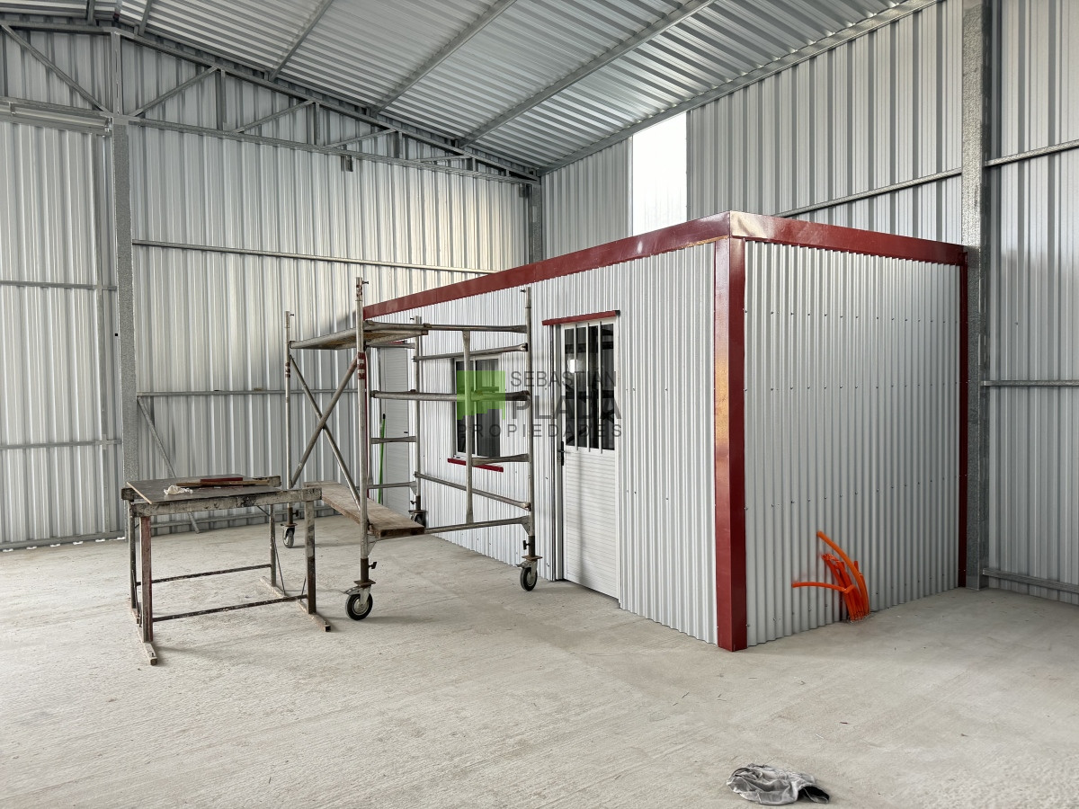 Local Comercial ID.925 - El Alquiler Gran Local a 700 metros de Ruta 9
