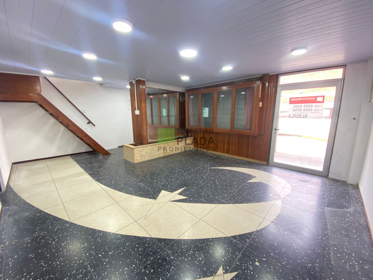 Local Comercial ID.982 - Local Céntrico en Alquiler en San Carlos