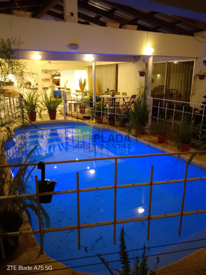 Local Comercial ID.1104 - Salón de Fiestas totalmente equipado, con Casa Habitación de 1 dormitorio en Venta en San Carlos