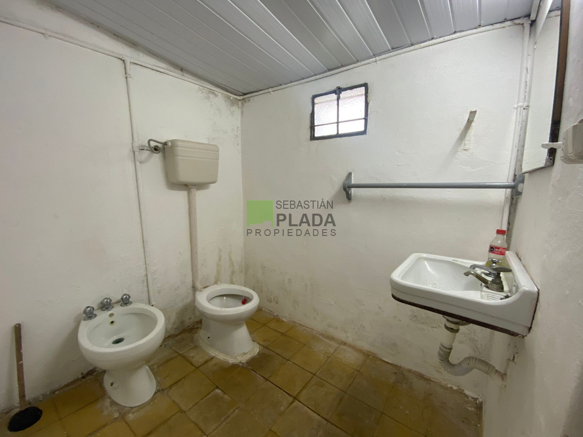 Local Comercial ID.177 - Local Comercial en pleno Centro de San Carlos en Venta