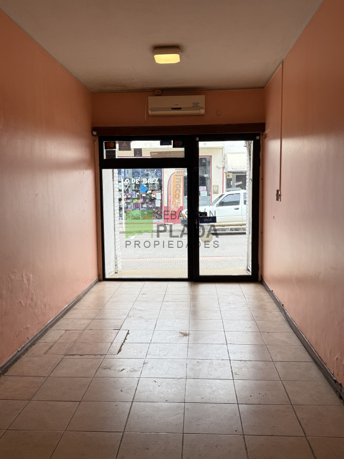 Local Comercial ID.1030 - Local Centro de San Carlos, multirubro
