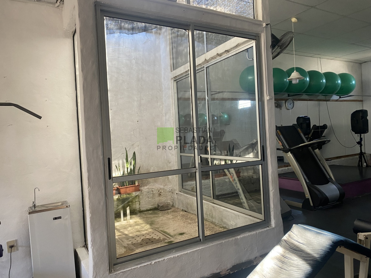 Local Comercial ID.870 - Local Comercial 119 metros en Centro de San Carlos en Venta