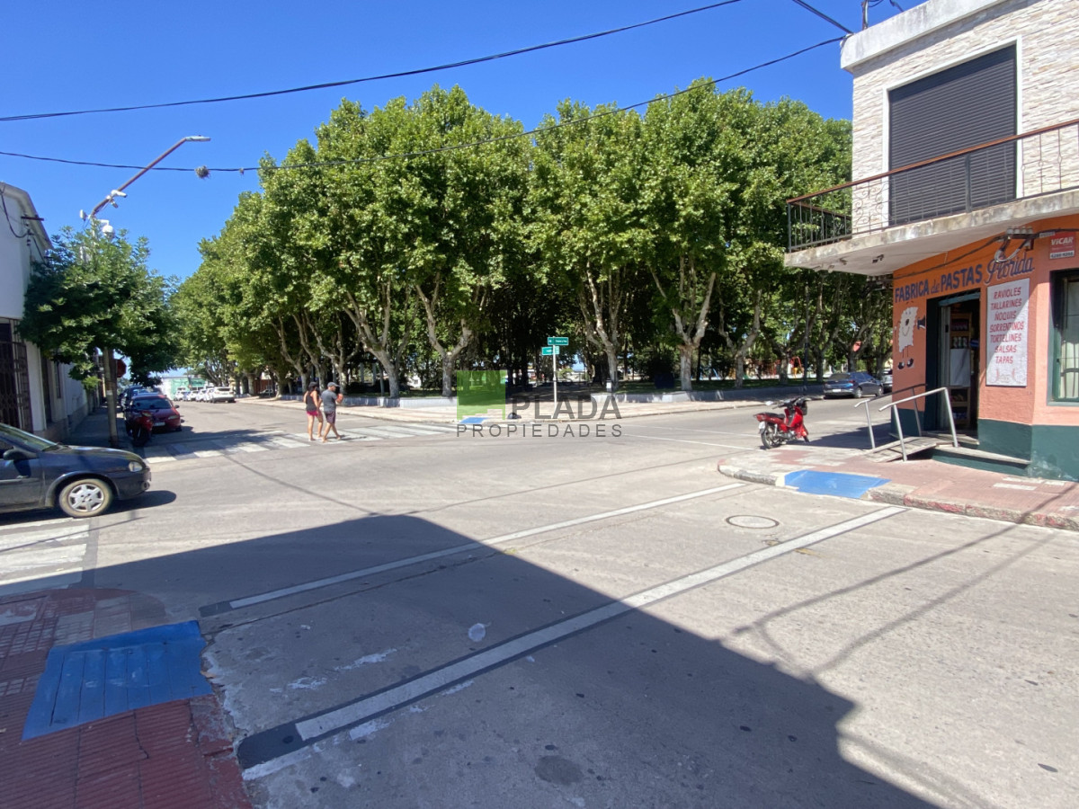 Local Comercial ID.1059 - Local Comercial en Alquiler en el Centro de San Carlos