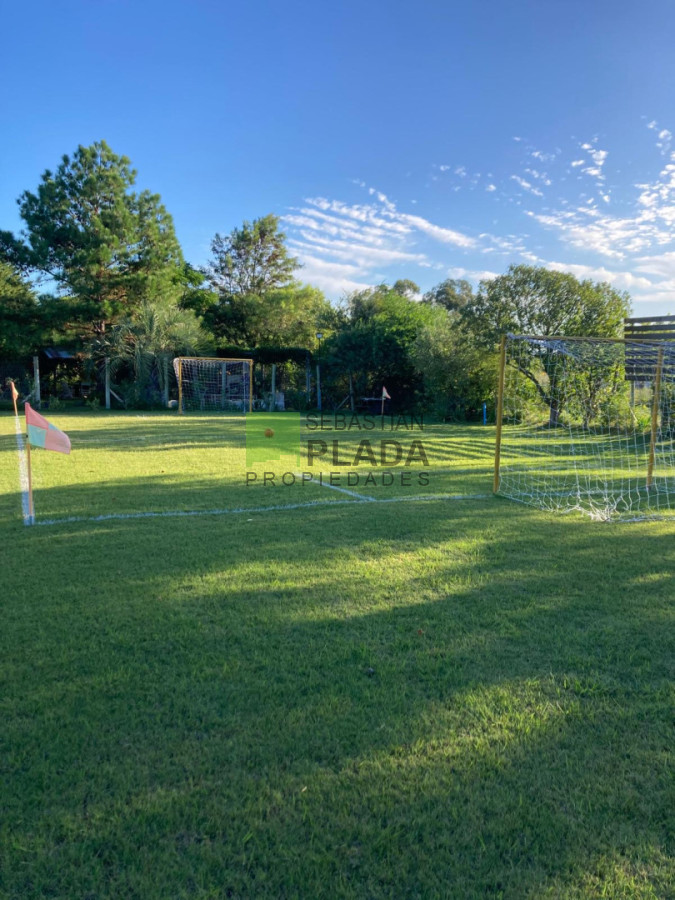 Local Comercial ID.1104 - Salón de Fiestas totalmente equipado, con Casa Habitación de 1 dormitorio en Venta en San Carlos