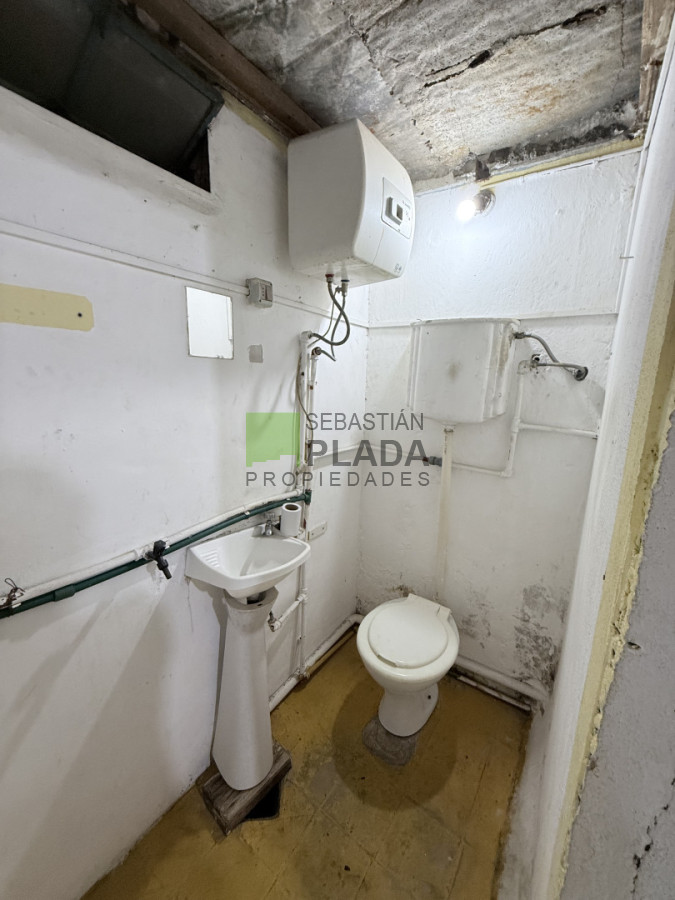 Local Comercial ID.1060 - Local Colonial en el Centro de San Carlos