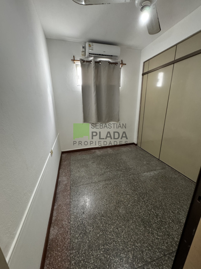 Local Comercial ID.957 - Buen Local sobre avenida Alvariza ideal Estudio.
