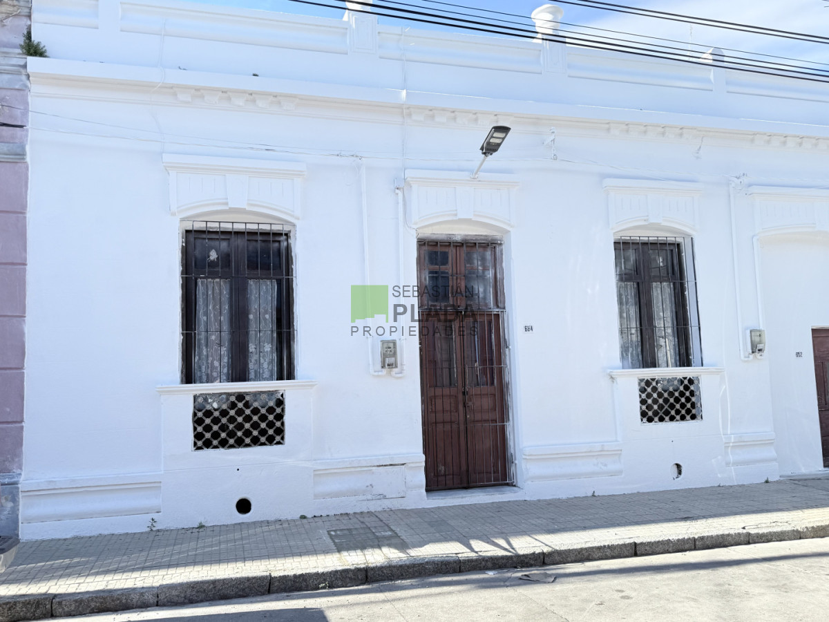 Local Comercial ID.1060 - Local Colonial en el Centro de San Carlos