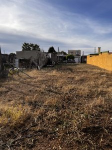 buen lote de 418 metros cuadrados, con agua y saneamiento. - pld638t
