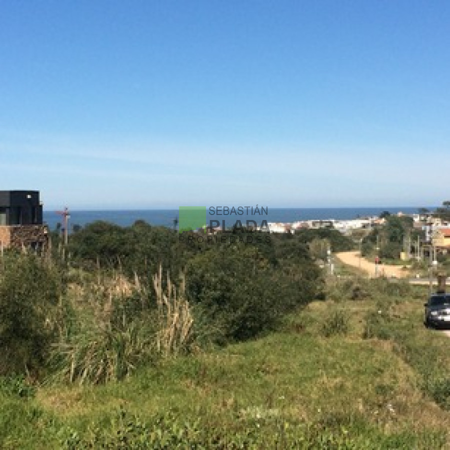 Terreno ID.28 - 4500 m2 a con altura a metros del Océano, en El Chorro