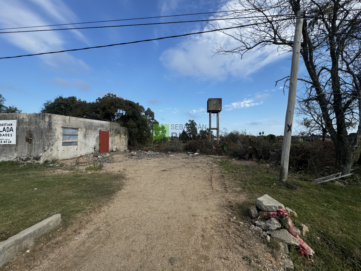 Terreno ID.1026 - Lote de 3000 m2 muy burn frente sobre calle asfaltada.