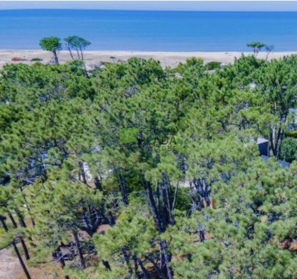Terreno ID.935 - Lote en Manantiales, entre el Bosque y el Mar.
