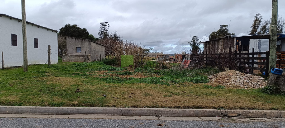 Terreno ID.773 - Terreno de 360 metros cuadrados en Barrio Parque Anita