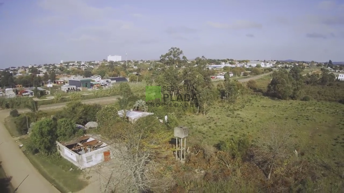 Terreno ID.1026 - Lote de 3000 m2 muy burn frente sobre calle asfaltada.