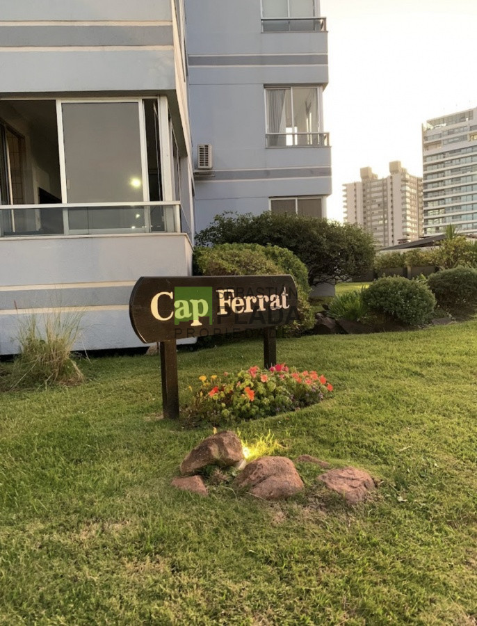 Apartamento ID.602 - 2 dormitorios con vista al puerto, cercano a Enjoy y comercios.