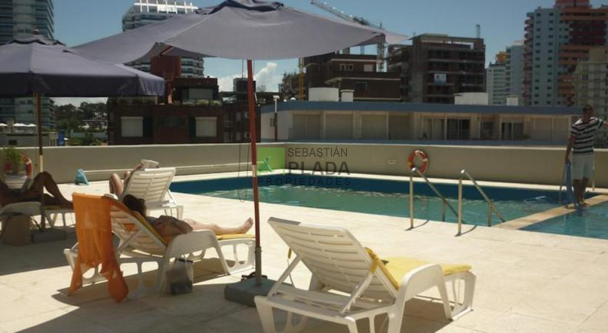 Apartamento ID.258 - a Pasitos de Playa Brava en un Edificio de Pintos Risso