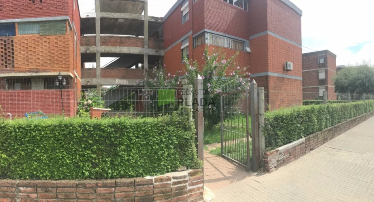 Apartamento ID.675 - Apartamento céntrico, 3 dormitorios, primer piso.-