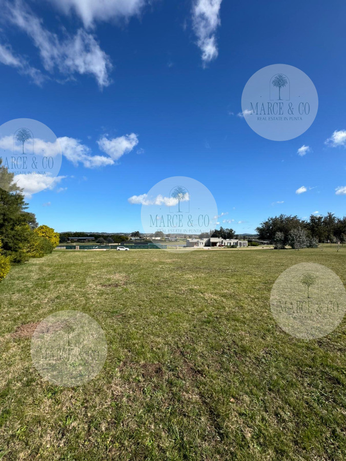 Terreno ID.2611 - Lote en venta en El Quijote
