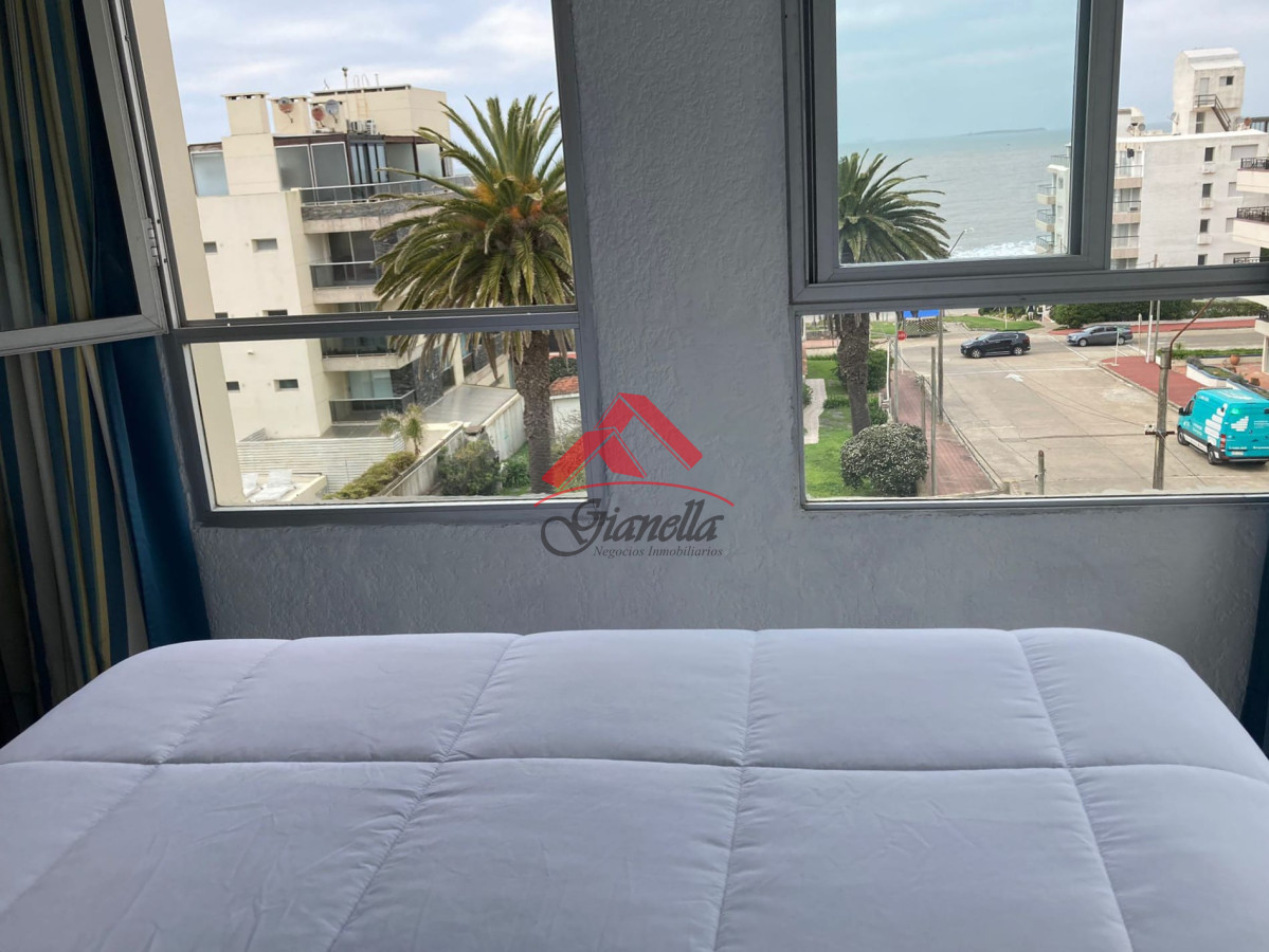 Apartamento ID.1885 - Apartamento de 2 dormitorios en Península, Punta del Este