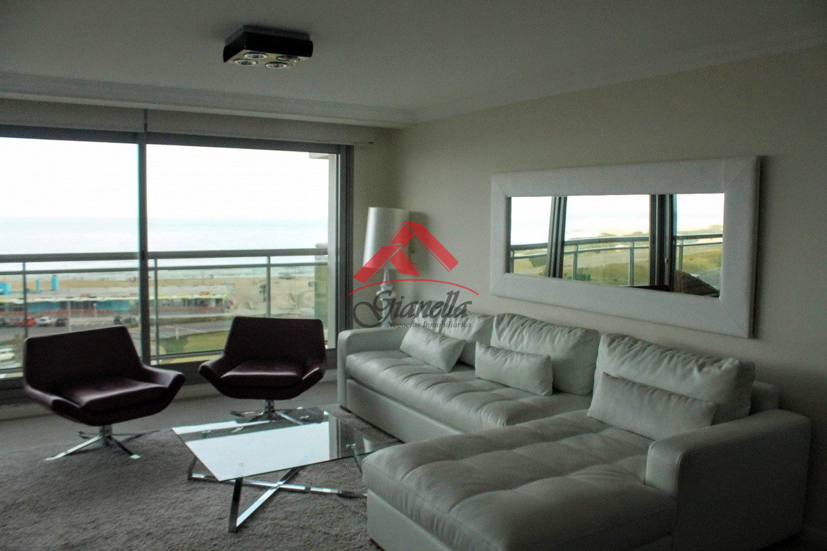 Apartamento ID.1498 - Apartamento en Playa Brava, Punta del Este.