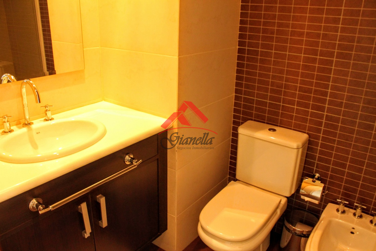 Apartamento ID.1498 - Apartamento en Playa Brava, Punta del Este.