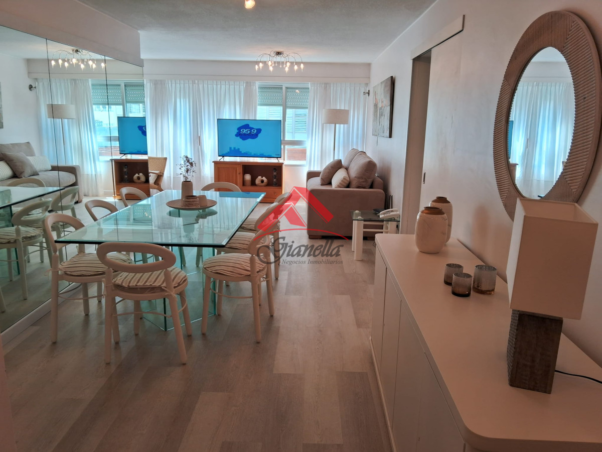 Apartamento ID.1861 - Apartamento en Península, Punta del Este. 