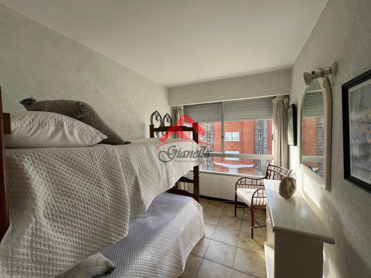 Apartamento ID.2044 - Apartamento en península, Punta del Este