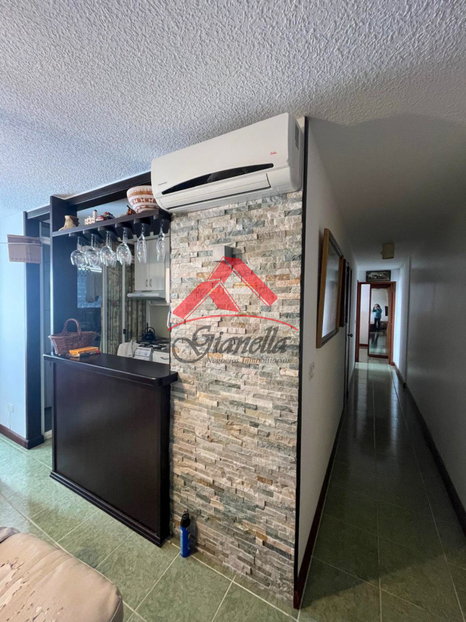 Apartamento ID.2130 - Imperdible apartamento de dos dormitorios en San Carlos.