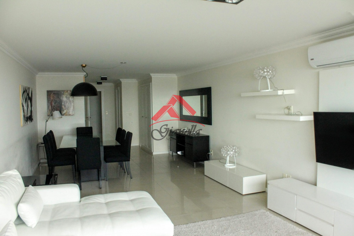 Apartamento ID.1498 - Apartamento en Playa Brava, Punta del Este.