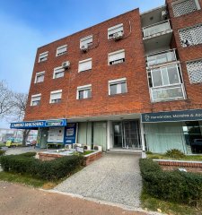 Apartamento en barrio Iporá, Maldonado.