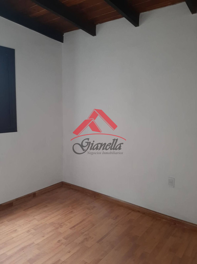 Casa ID.1997 - Casa en venta, San Carlos