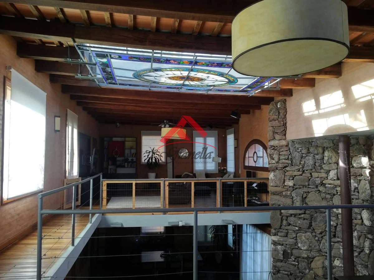 Casa ID.1888 - Casa en barrio La Arbolada