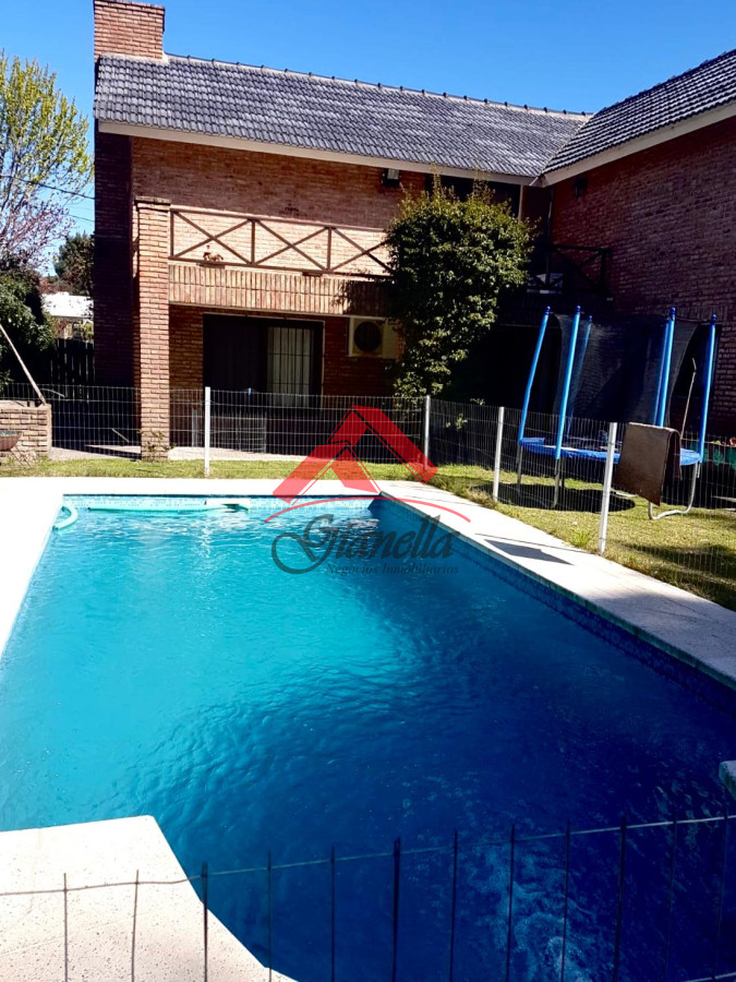 Casa ID.1597 - Casa en Jardines de Córdoba, Punta del Este